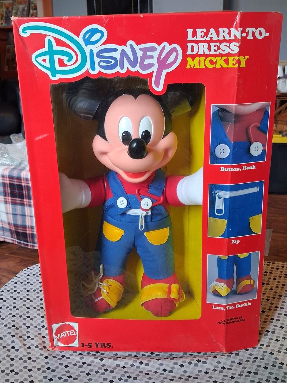 Disney Learn-To-Dress Mickey